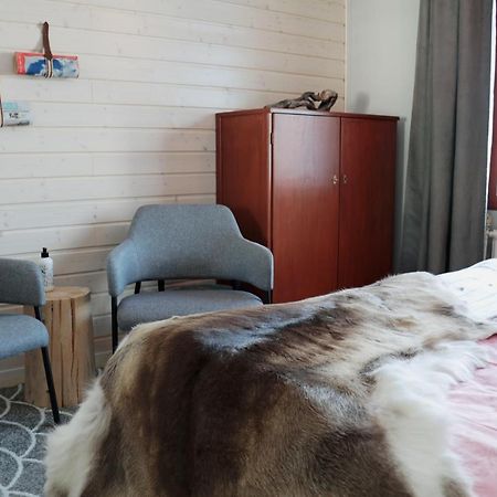 Taloyllaes, Huonemajoitus Hotel Akaslompolo Luaran gambar